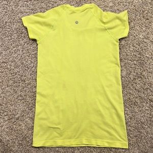 Lululemon Swift Short sleeve tech 6 highlight yellow
